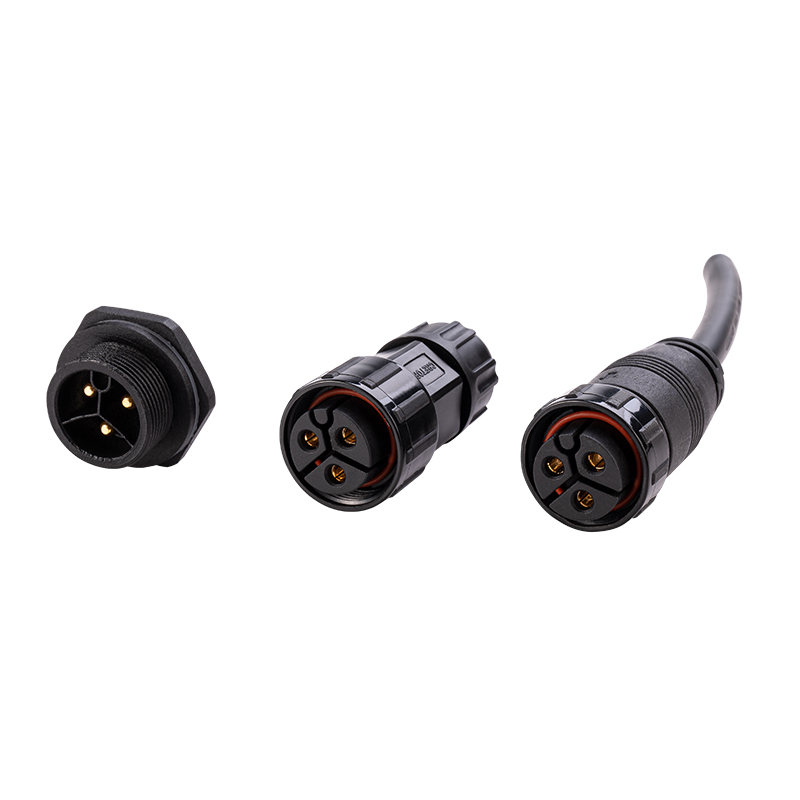 ရေစိုခံ connectors ၏မရှိမဖြစ်လိုအပ်သောဂုဏ်သတ္တိများ